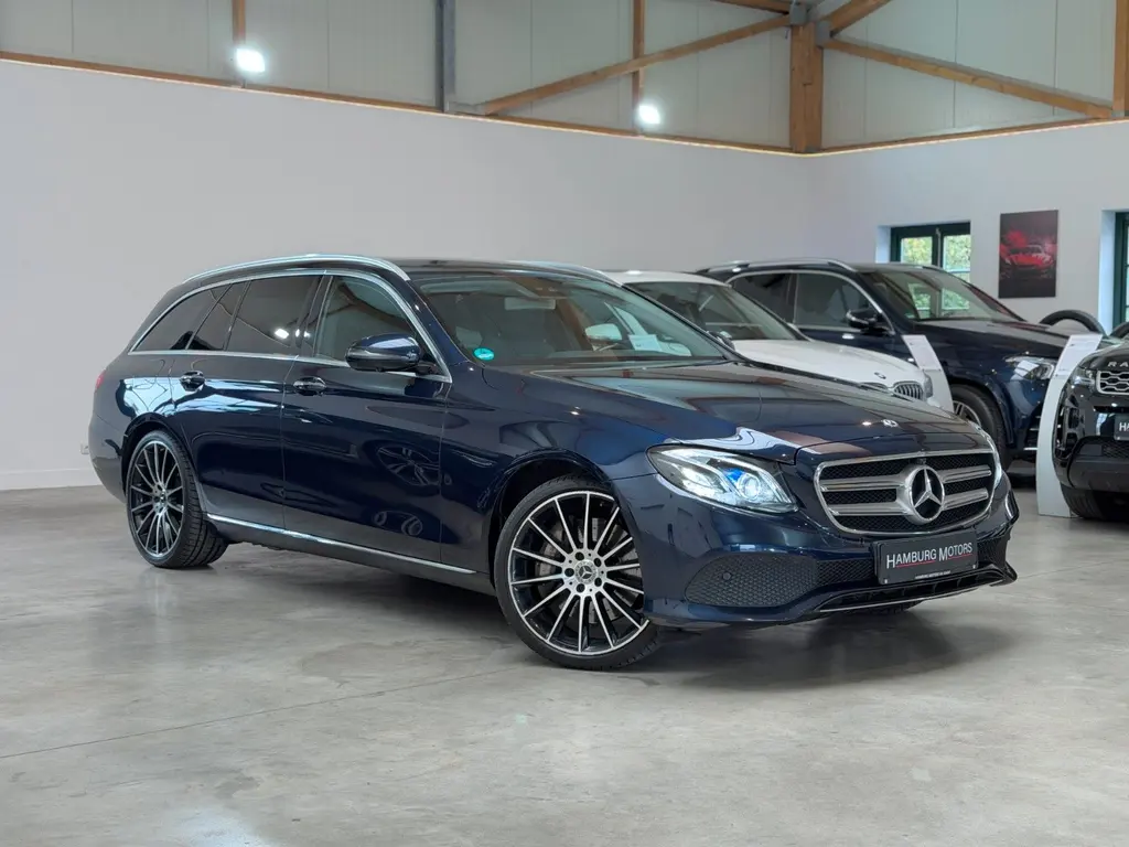 Mercedes-Benz E 400 CGI T 4MATIC – Bild 2 von 37