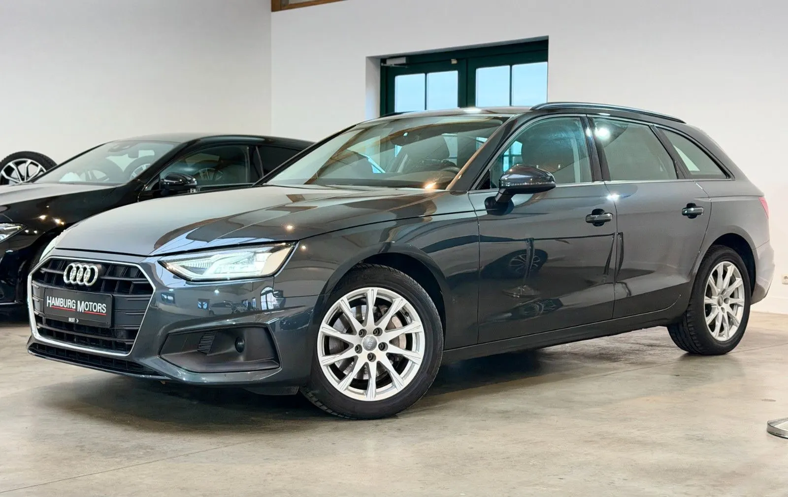 Audi A4 Avant 40 TDI, Bild 2 von 34