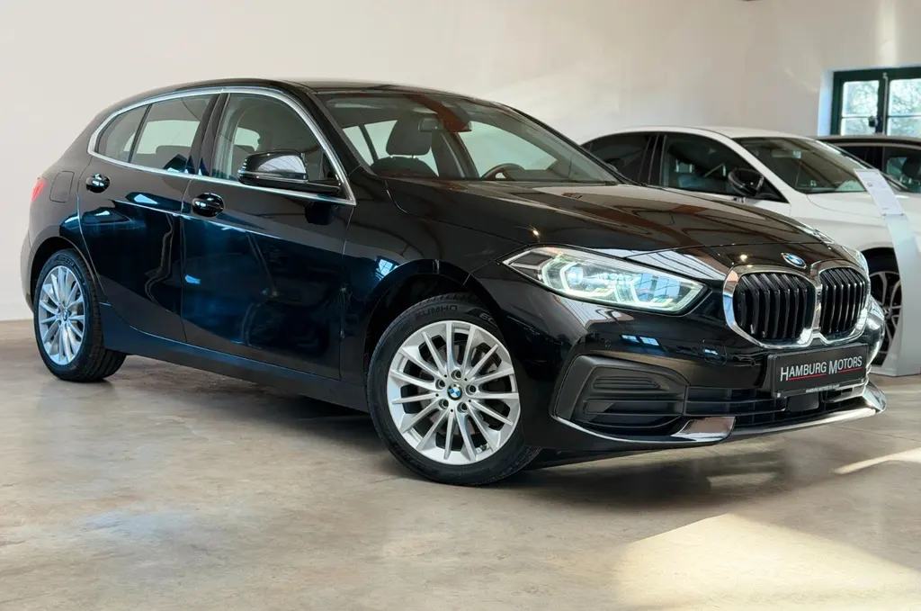 BMW 116d – Bild 2 von 32
