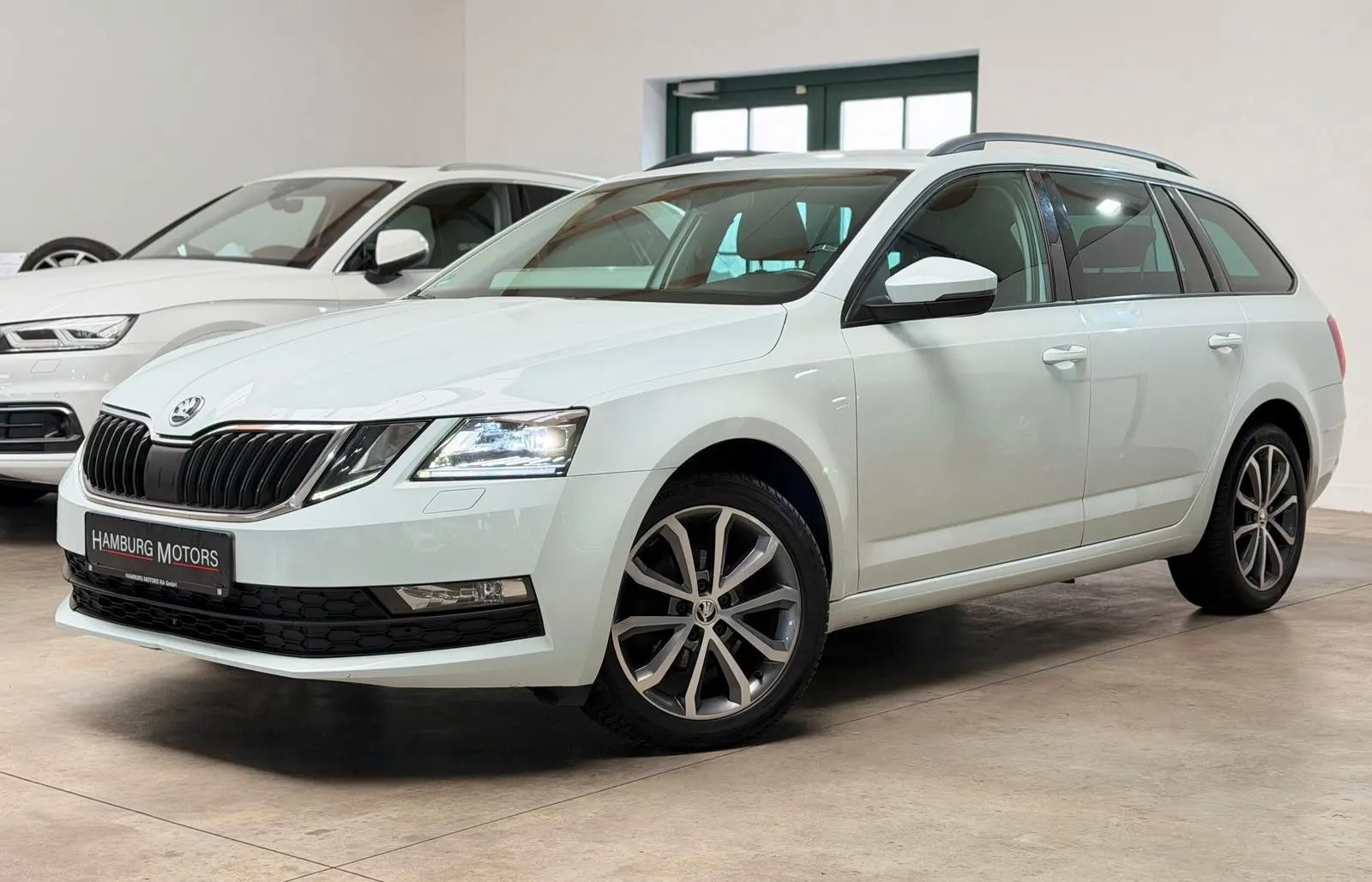 Skoda Octavia Combi 1.6 TDI, Bild 2 von 32