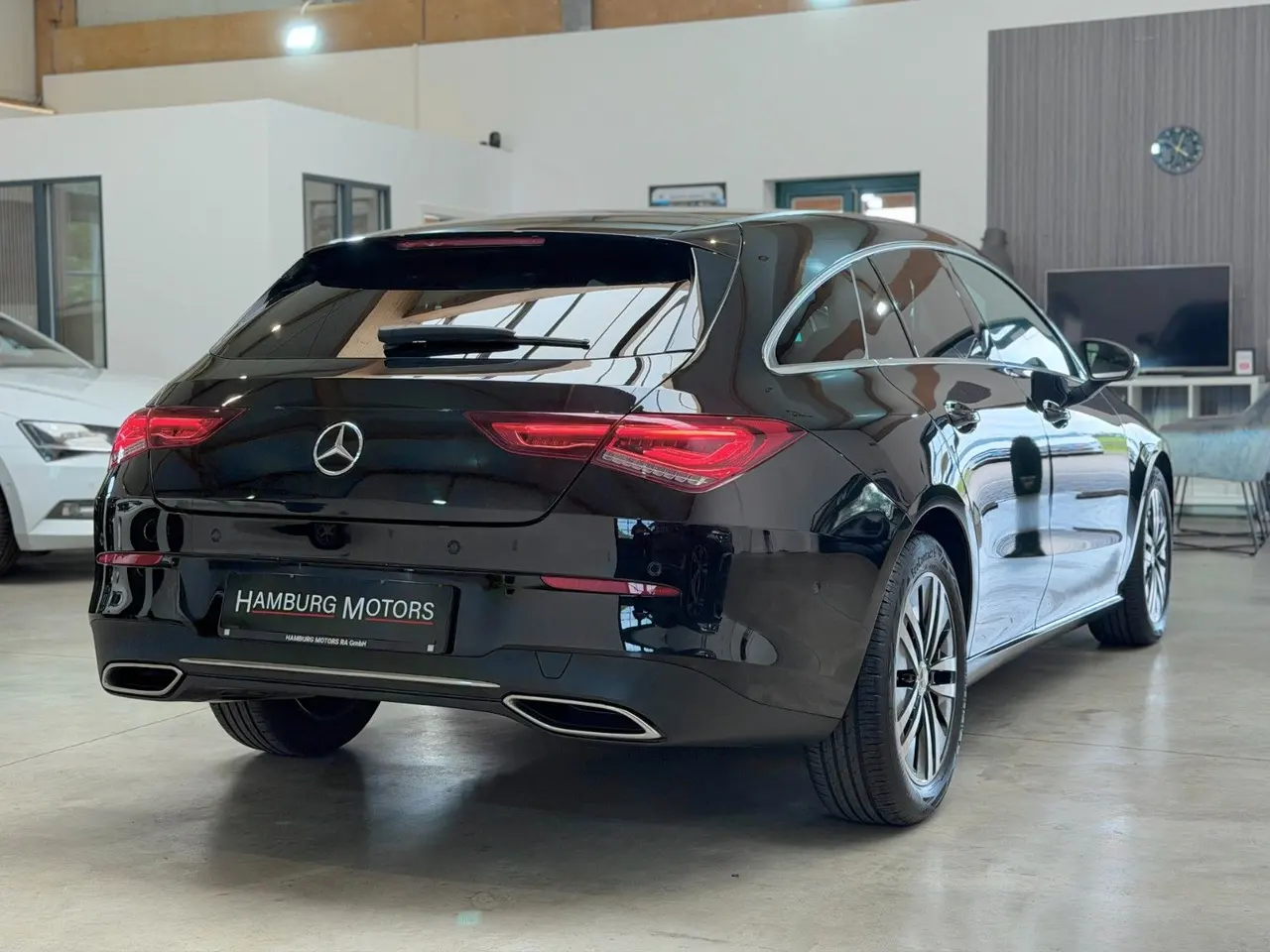 Mercedes-Benz CLA 200 d Shooting Brake, Bild 4 von 33