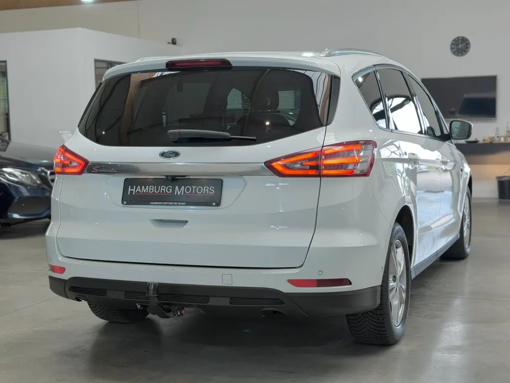Ford S-Max 2.0 TDCI EcoBlue – Bild 4 von 33