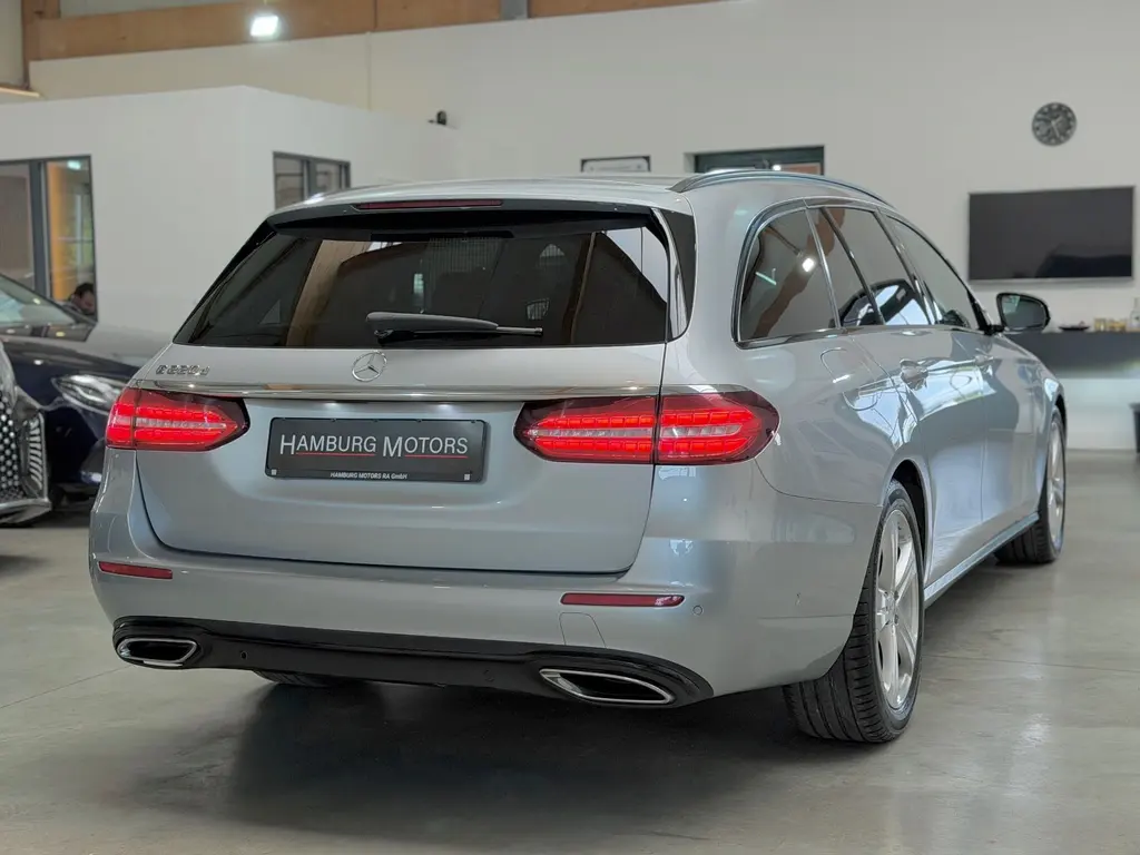 Mercedes-Benz E 220 d T – Bild 5 von 36