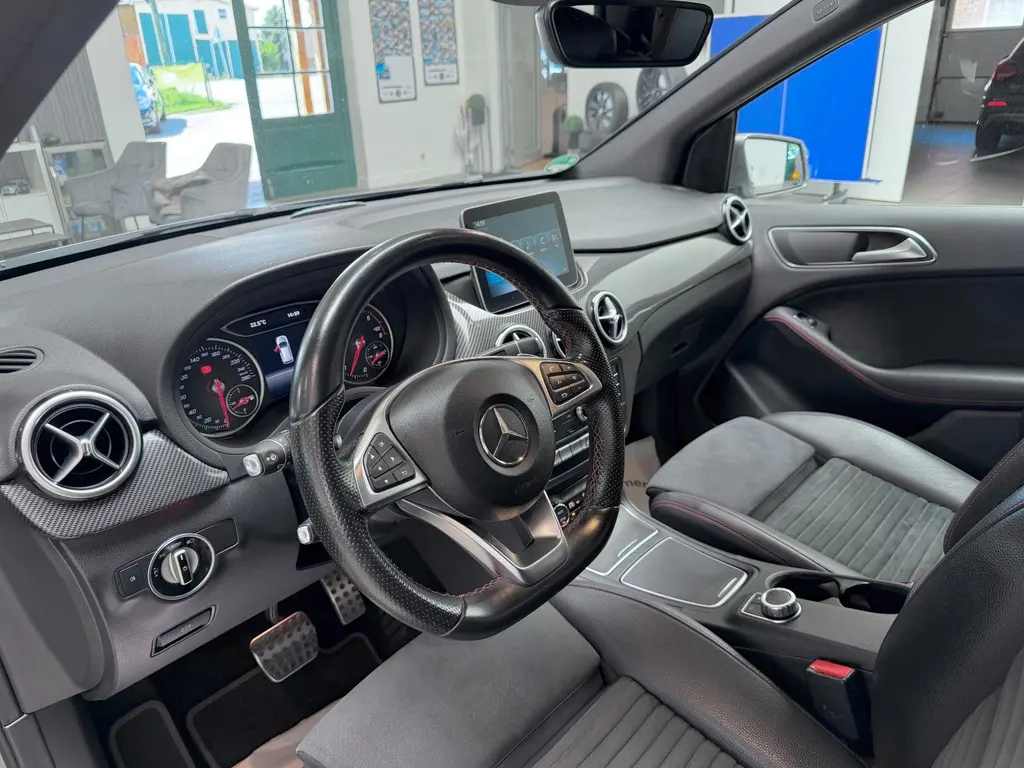 Mercedes-Benz B 220 CDI – Bild 5 von 33
