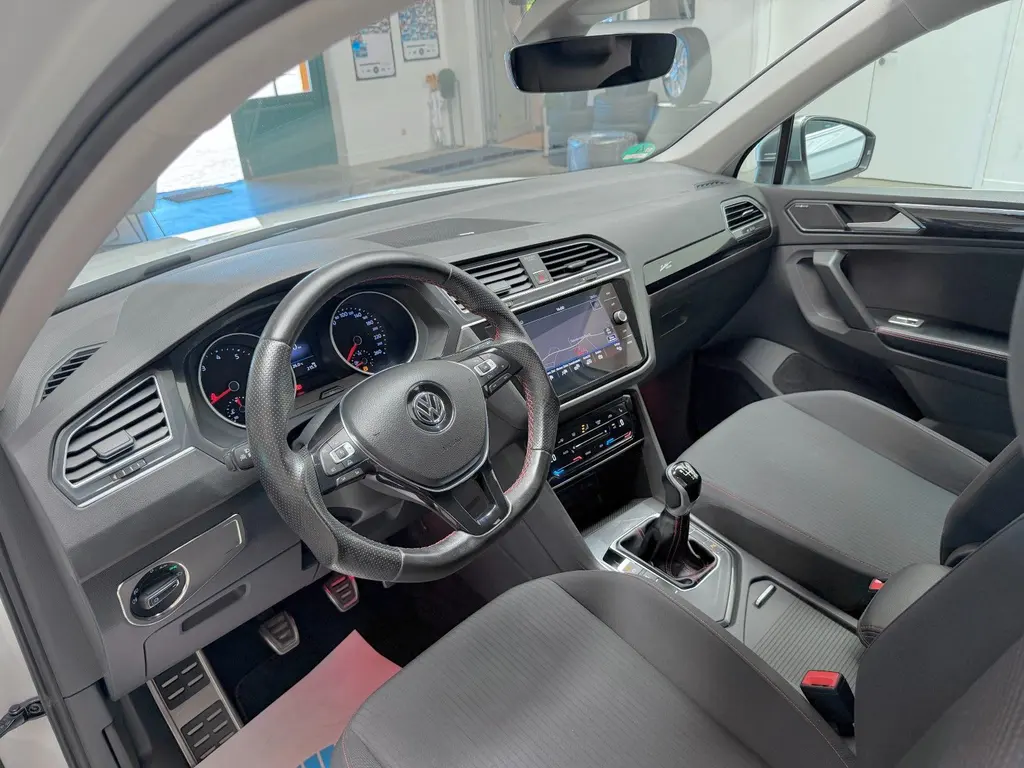 Volkswagen Tiguan 1.4 TSI BMT – Bild 5 von 37