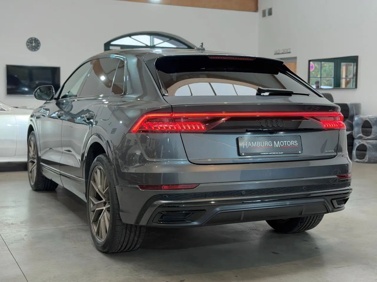 Audi Q8 55 TFSIe quattro, Bild 5 von 40