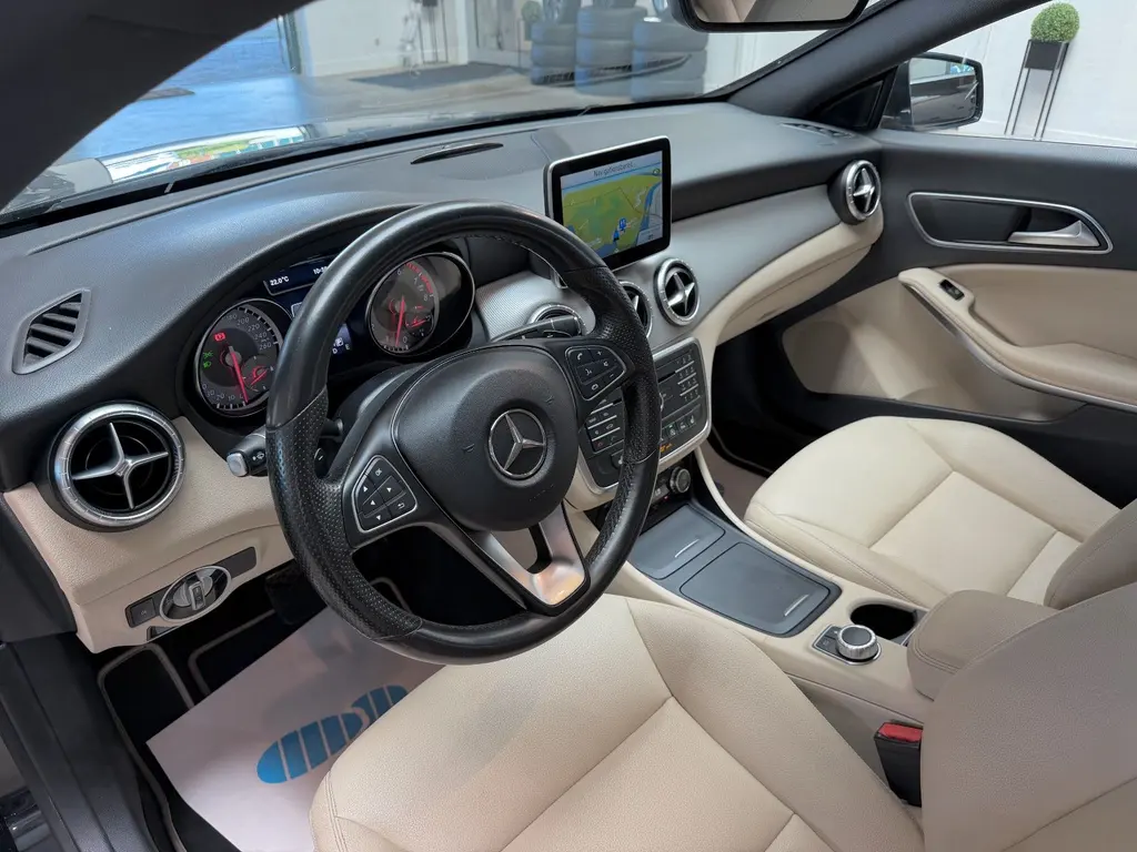 Mercedes-Benz CLA 200 Shooting Brake – Bild 6 von 32
