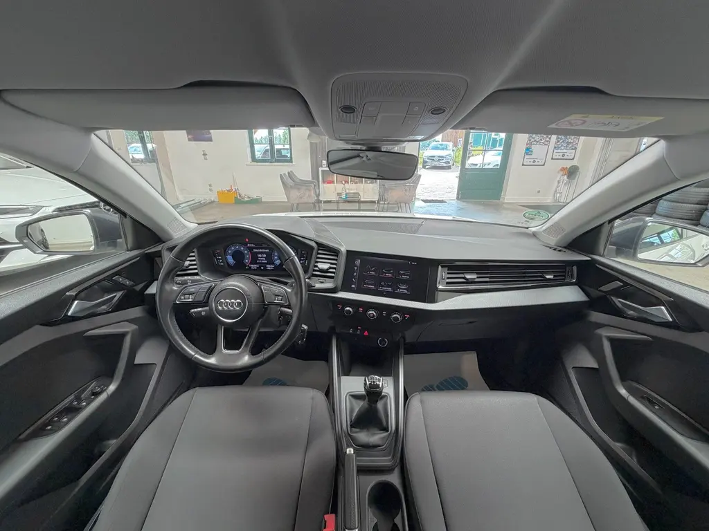 Audi A1 Sportback 30 TFSI – Bild 6 von 31