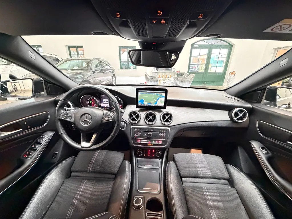 Mercedes-Benz CLA 180 CGI Shooting Brake – Bild 6 von 30