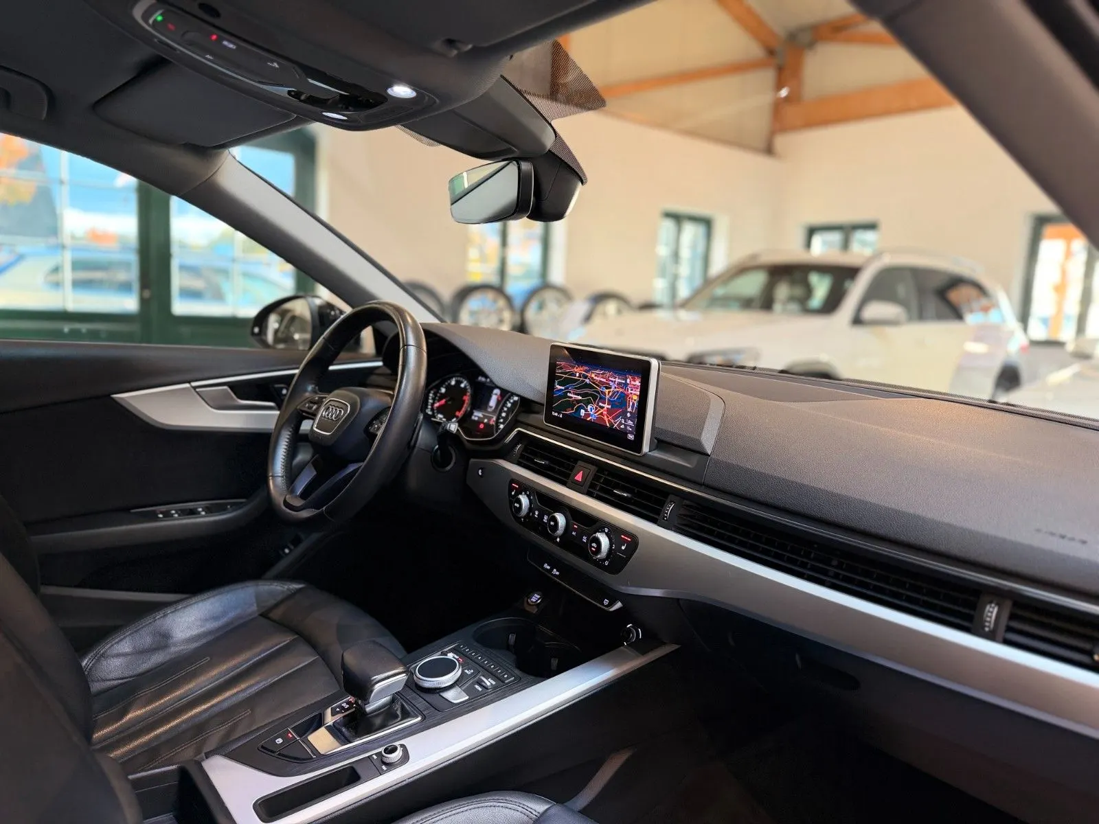 Audi A4 Avant 2.0 TDI, Bild 7 von 32