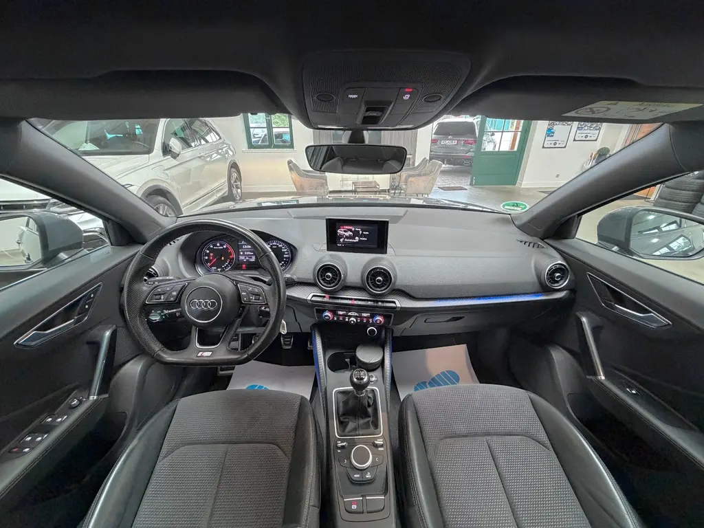 Audi Q2 1.4 TFSI – Bild 7 von 33