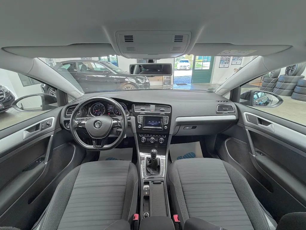 Volkswagen Golf Lim. 1.2 TSI BMT – Bild 7 von 32
