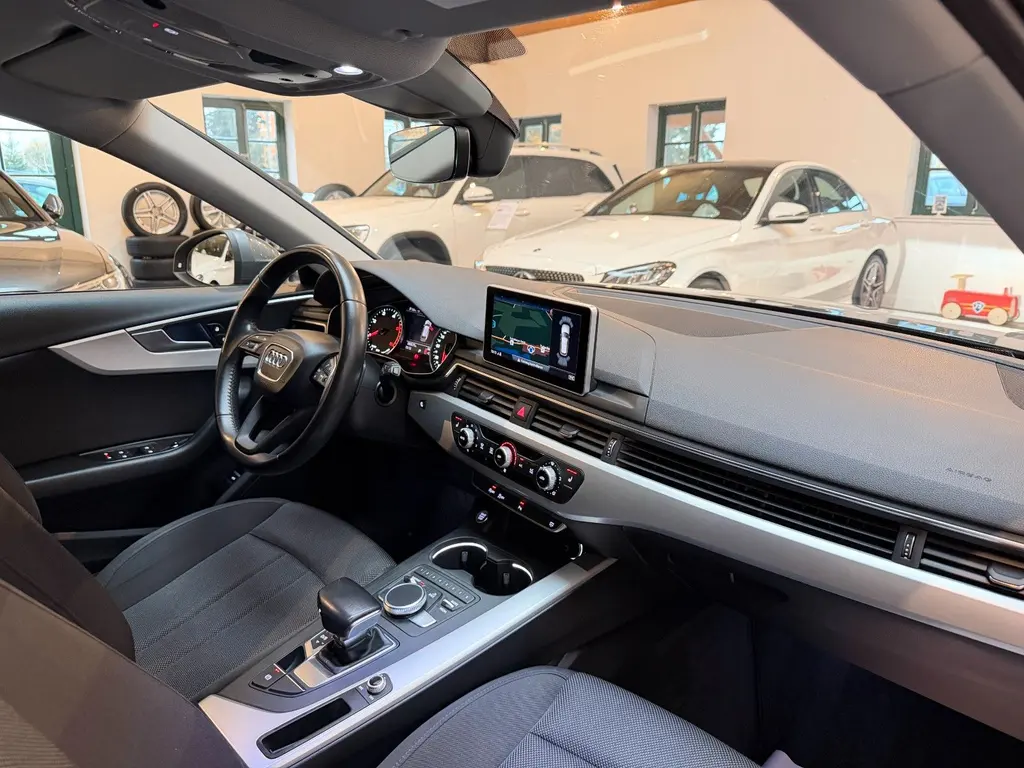Audi A4 Avant 2.0 TDI – Bild 7 von 32