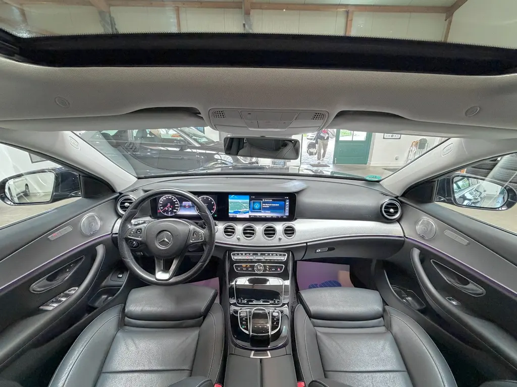 Mercedes-Benz E 400 CGI T 4MATIC – Bild 7 von 37