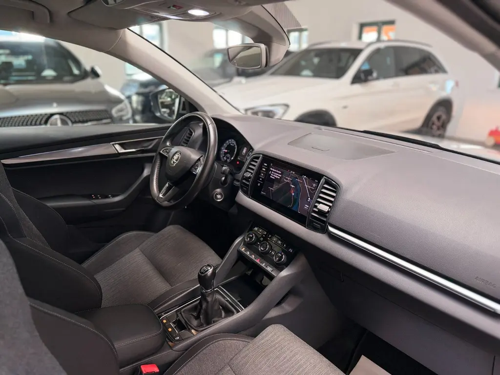 Skoda Karoq 2.0 TDI – Bild 7 von 37