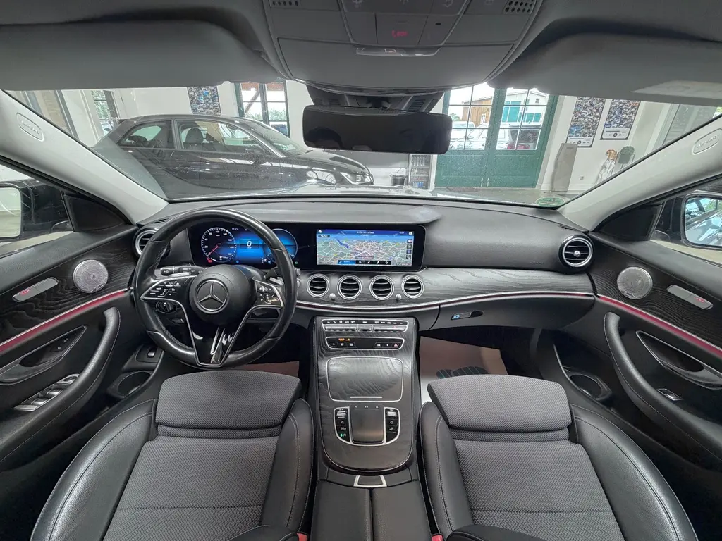 Mercedes-Benz E 220 d T – Bild 7 von 36