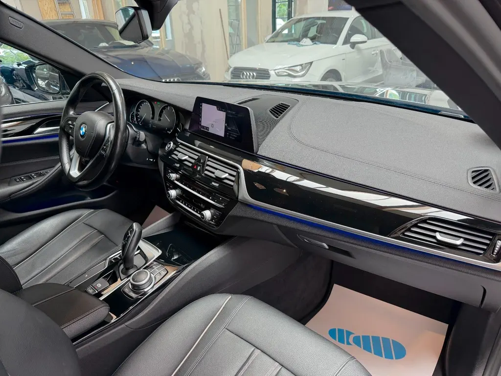 BMW 520d xDrive Touring – Bild 8 von 38