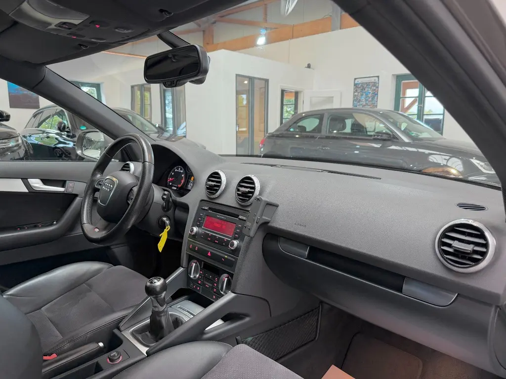 Audi A3 Sportback 1.4 TFSI – Bild 8 von 25