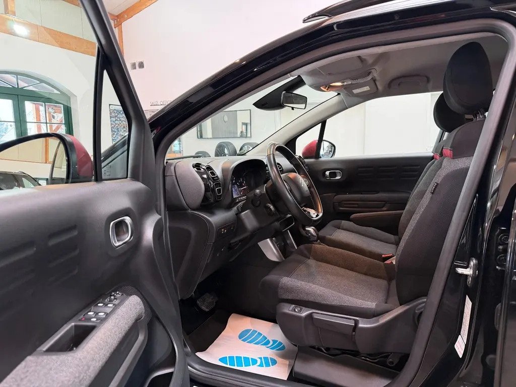 Citroën C3 Aircross 1.2 PureTech 130 – Bild 8 von 29