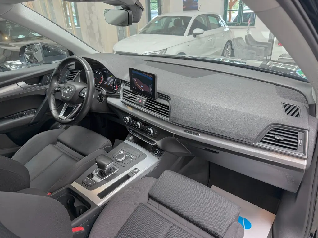 Audi Q5 40 TDI quattro – Bild 8 von 37