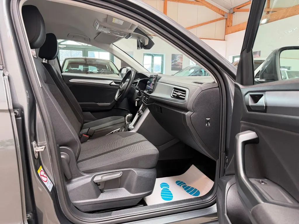 Volkswagen T-Roc 2.0 TDI SCR – Bild 8 von 32