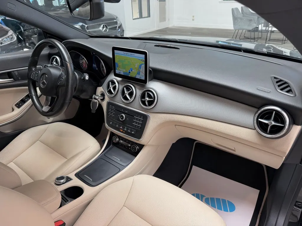 Mercedes-Benz CLA 200 Shooting Brake – Bild 8 von 32