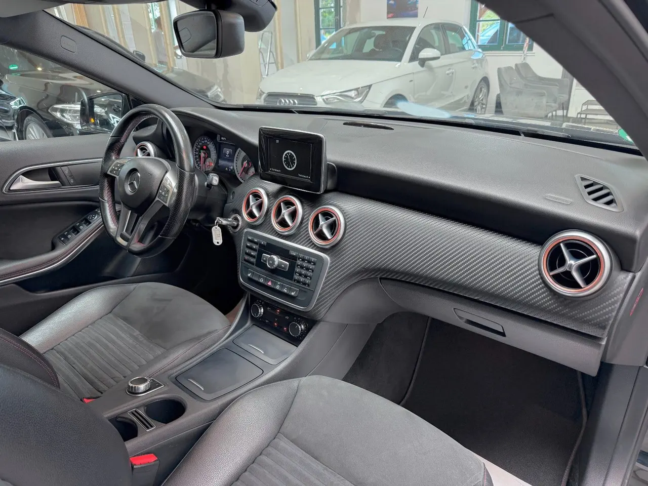 Mercedes-Benz A 220 CDI, Bild 9 von 36