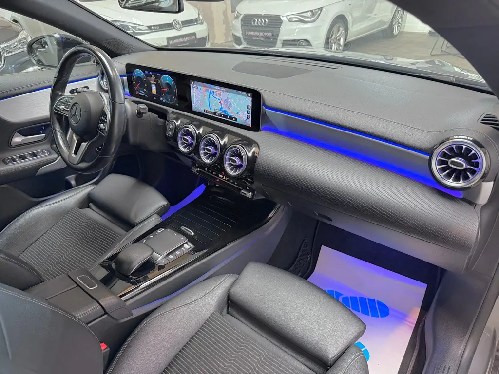 Mercedes-Benz CLA 220 d Coupé – Bild 9 von 36