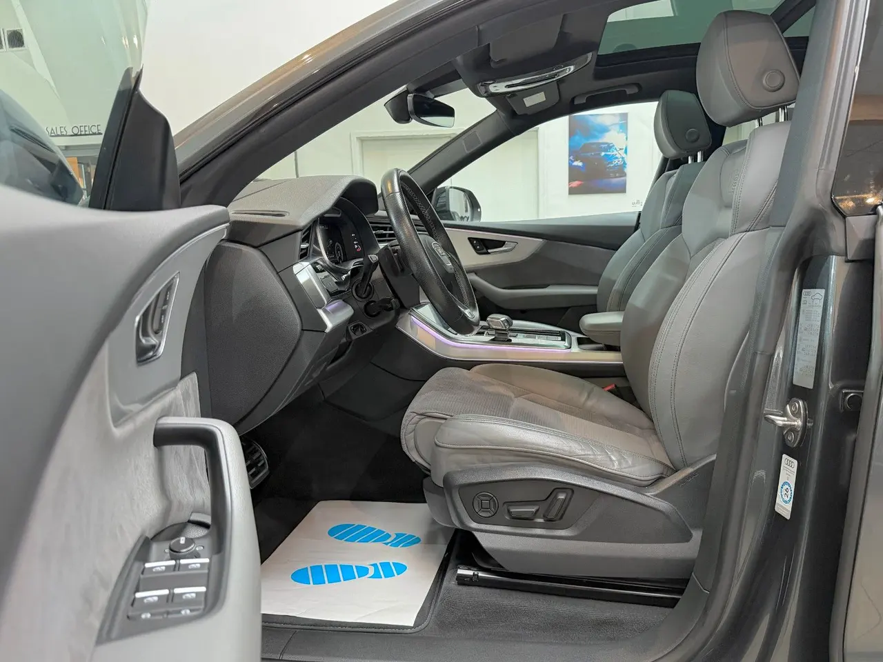 Audi Q8 55 TFSIe quattro, Bild 9 von 40