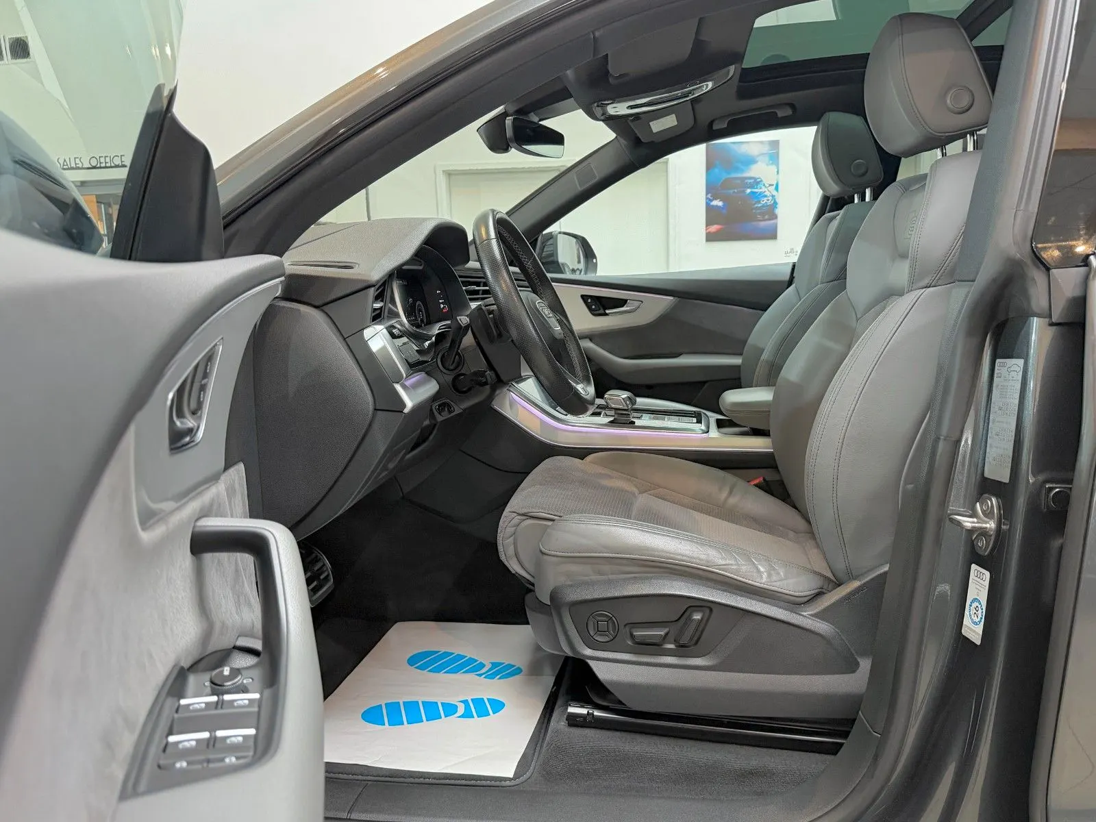 Audi Q8 55 TFSIe quattro, Bild 9 von 40