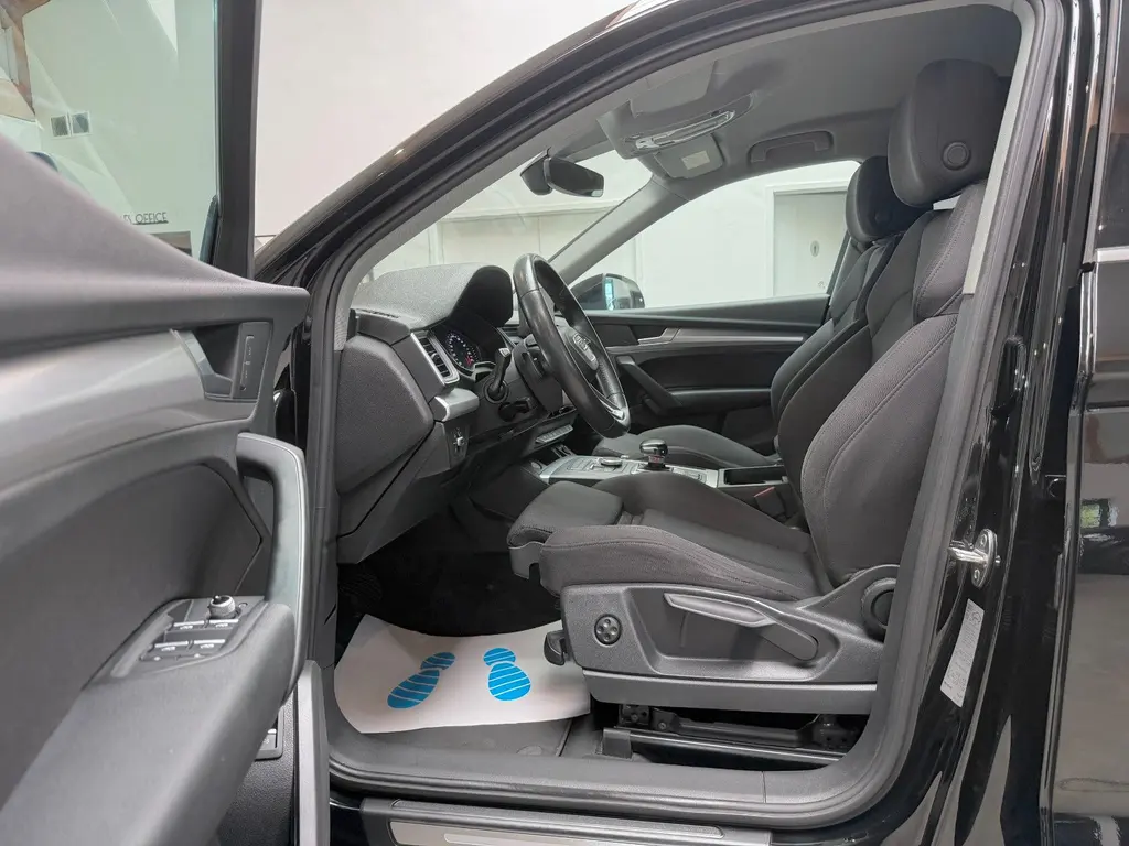 Audi Q5 40 TDI quattro – Bild 9 von 37