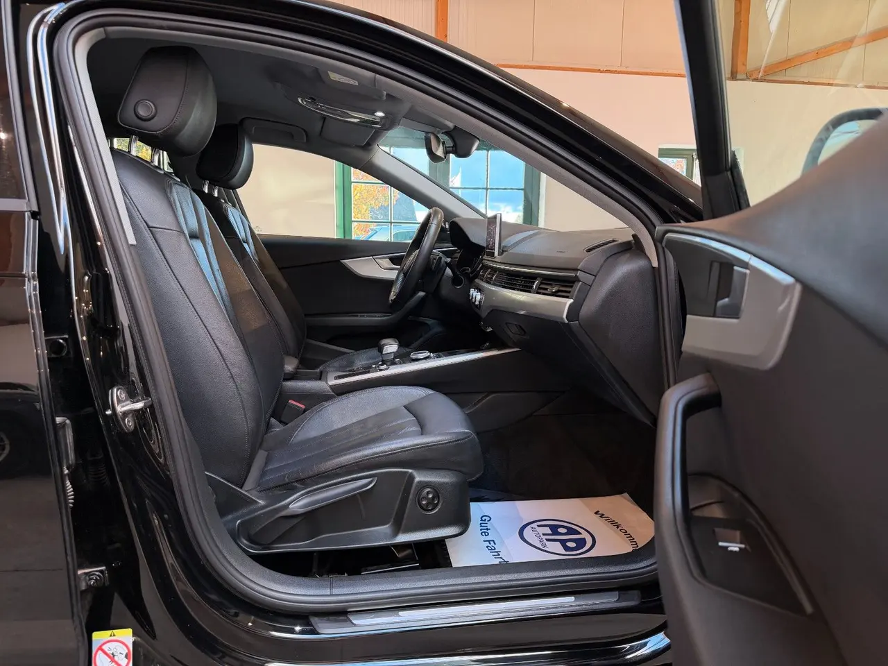 Audi A4 Avant 2.0 TDI, Bild 9 von 32