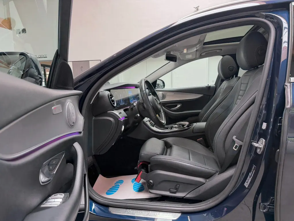 Mercedes-Benz E 400 CGI T 4MATIC – Bild 9 von 37