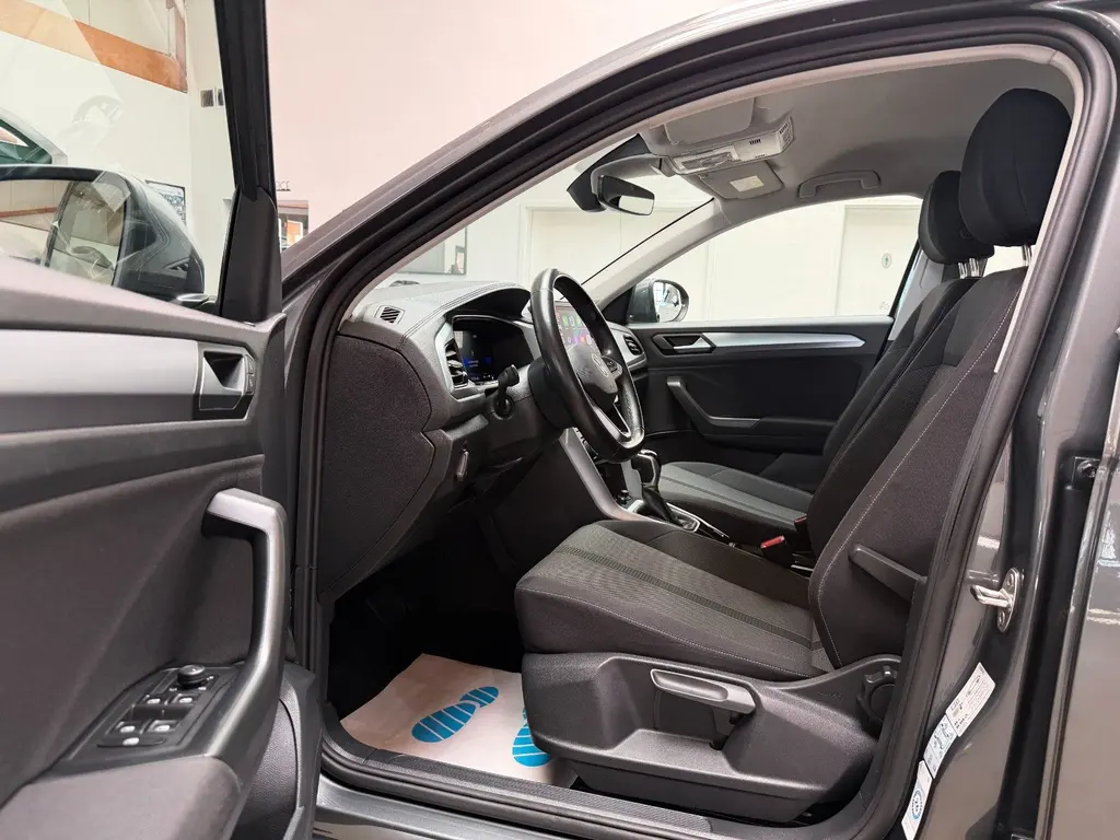 Volkswagen T-Roc 2.0 TDI SCR – Bild 9 von 32
