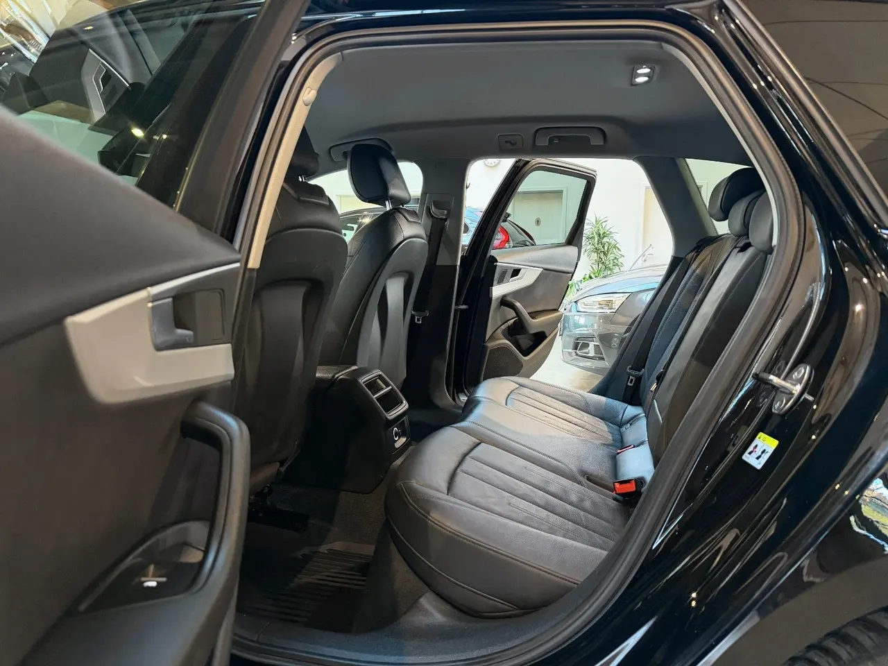 Audi A4 Avant 2.0 TDI, Bild 10 von 32