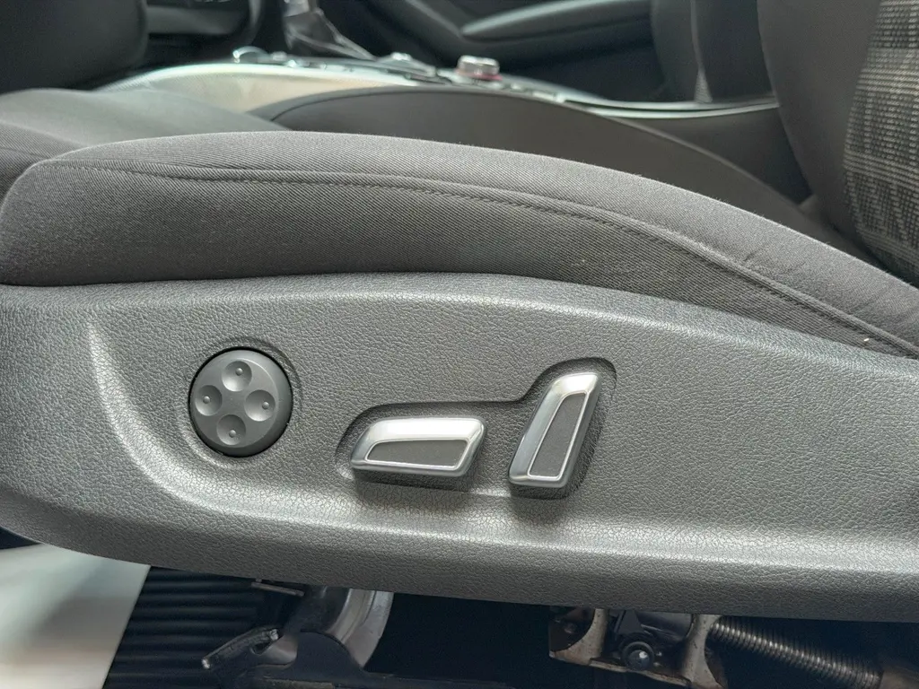 Audi A4 Avant 2.0 TDI – Bild 10 von 34