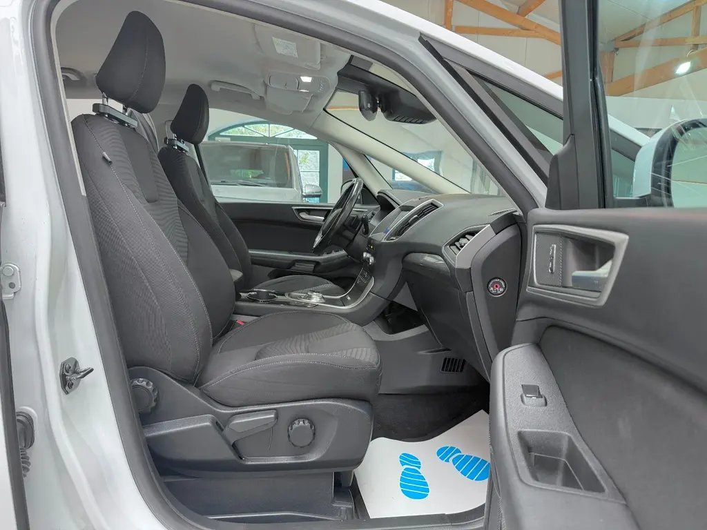 Ford S-Max 2.0 TDCI EcoBlue – Bild 10 von 33