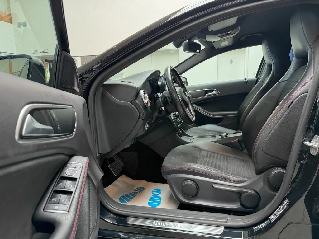 Mercedes-Benz A 220 CDI – Bild 10 von 36