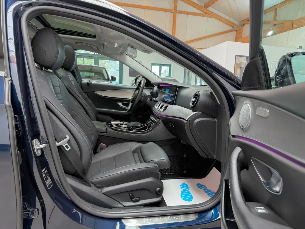Mercedes-Benz E 400 CGI T 4MATIC – Bild 10 von 37