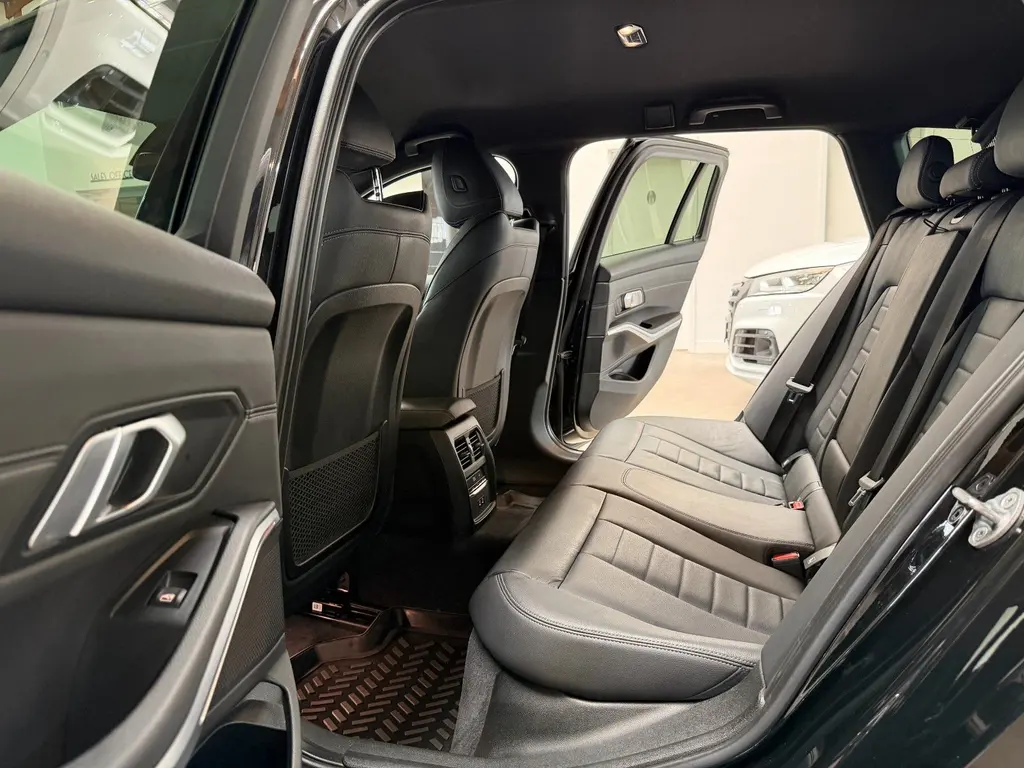 BMW 320d Touring – Bild 11 von 40