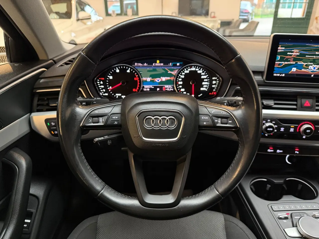 Audi A4 Avant 2.0 TDI, Bild 11 von 32