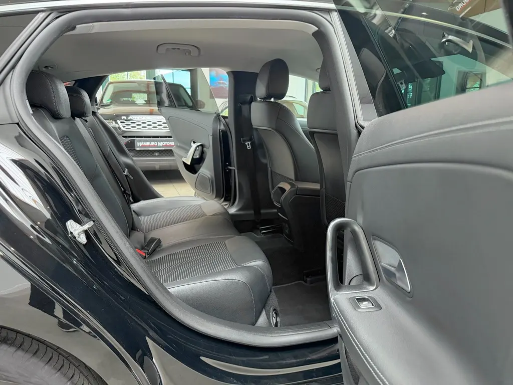 Mercedes-Benz CLA 200 d Shooting Brake – Bild 11 von 33