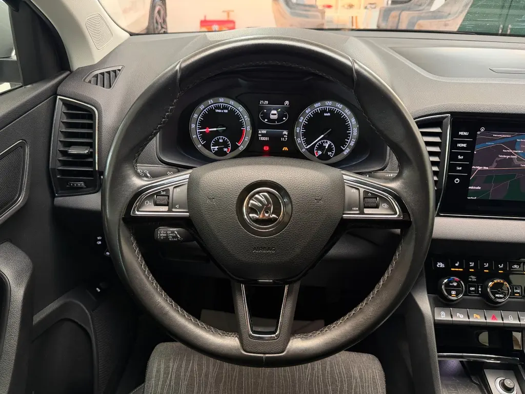 Skoda Karoq 2.0 TDI – Bild 11 von 37