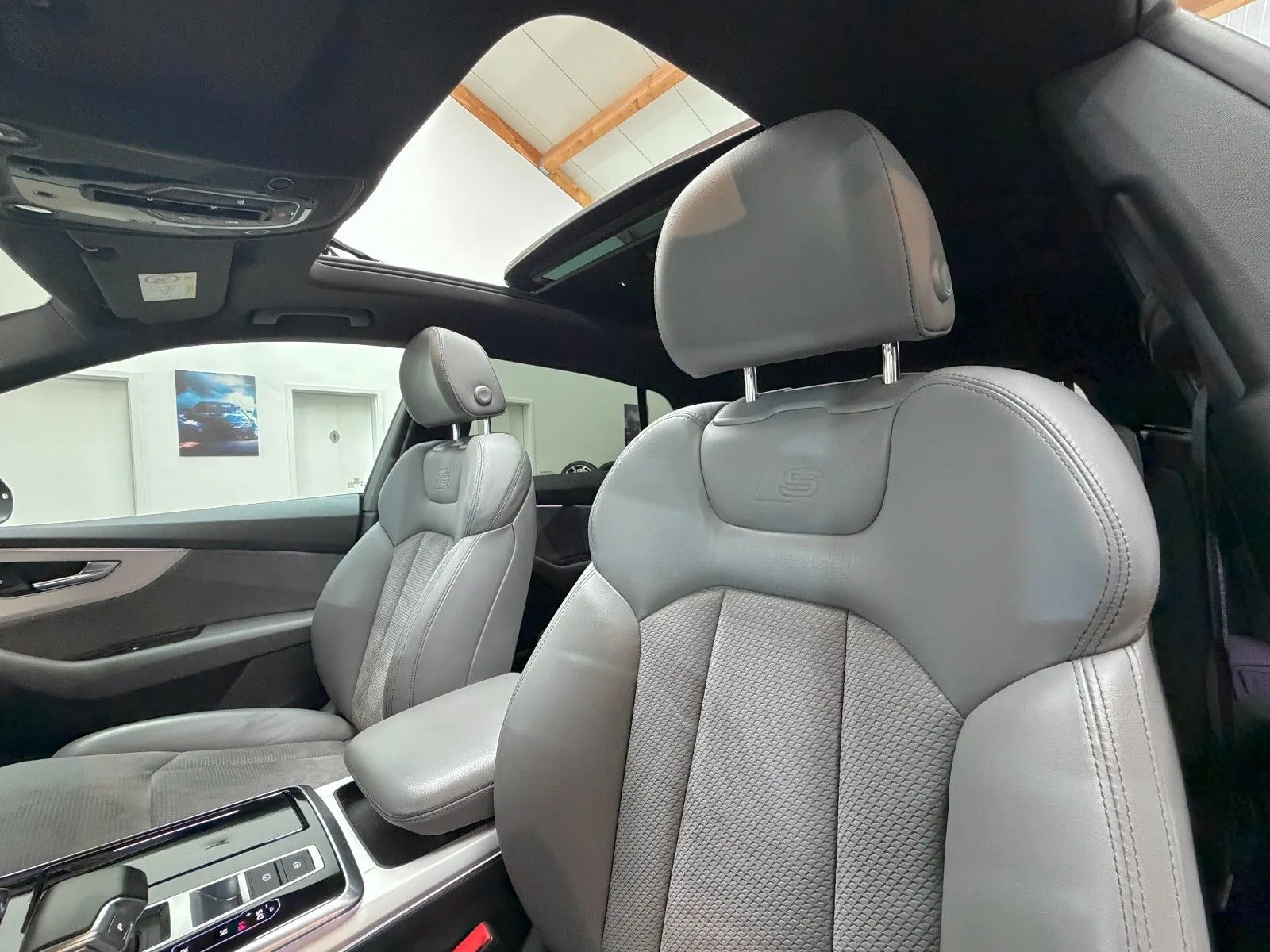 Audi Q8 55 TFSIe quattro, Bild 11 von 40
