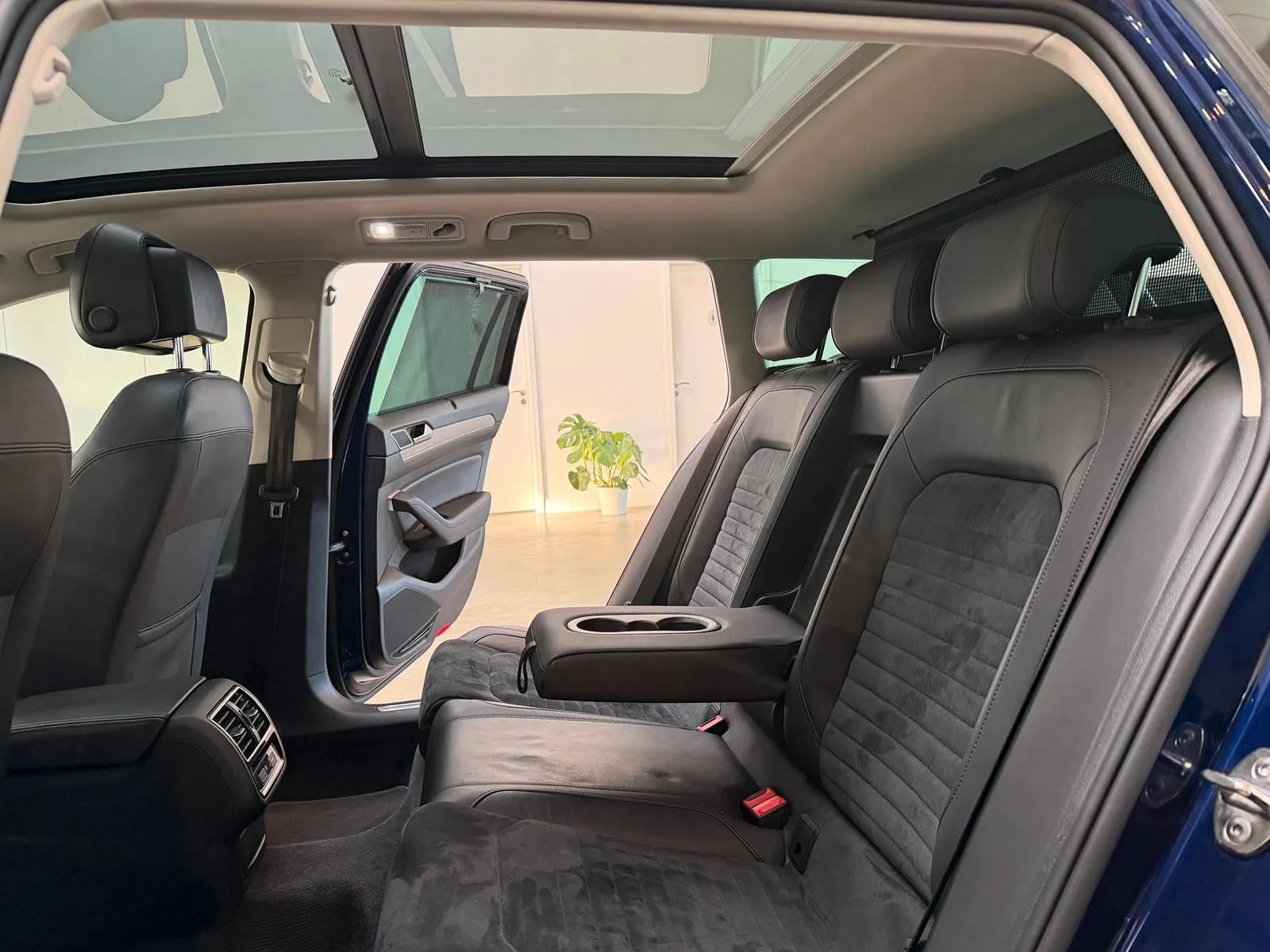 Volkswagen Passat Variant 2.0 TDI BMT, Bild 11 von 40