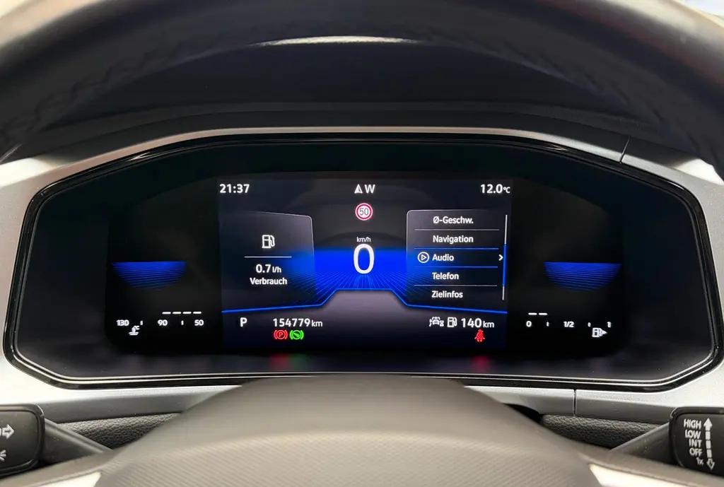 Volkswagen T-Roc 2.0 TDI SCR – Bild 12 von 32