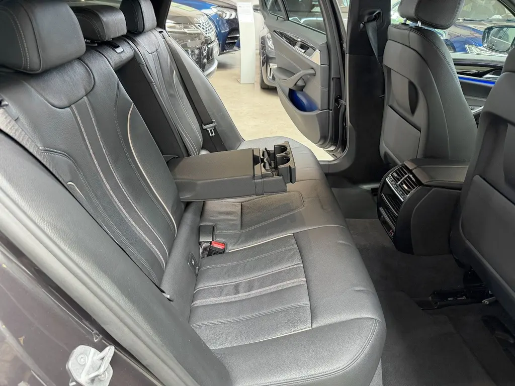 BMW 520d xDrive Touring – Bild 12 von 38