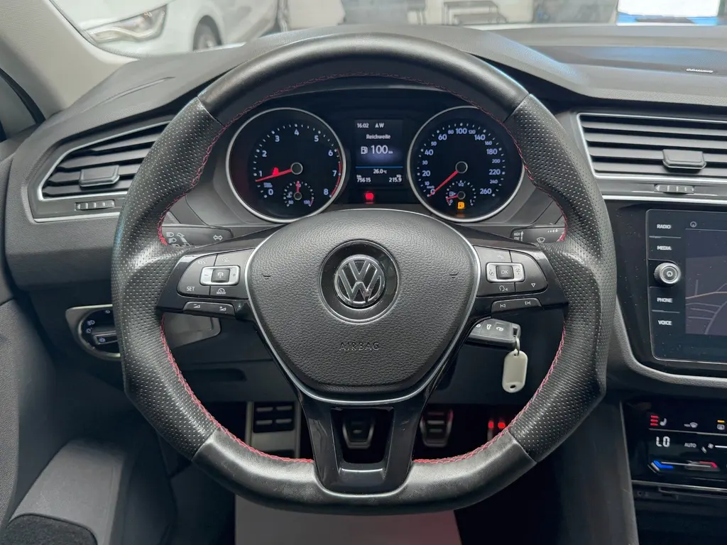 Volkswagen Tiguan 1.4 TSI BMT – Bild 12 von 37