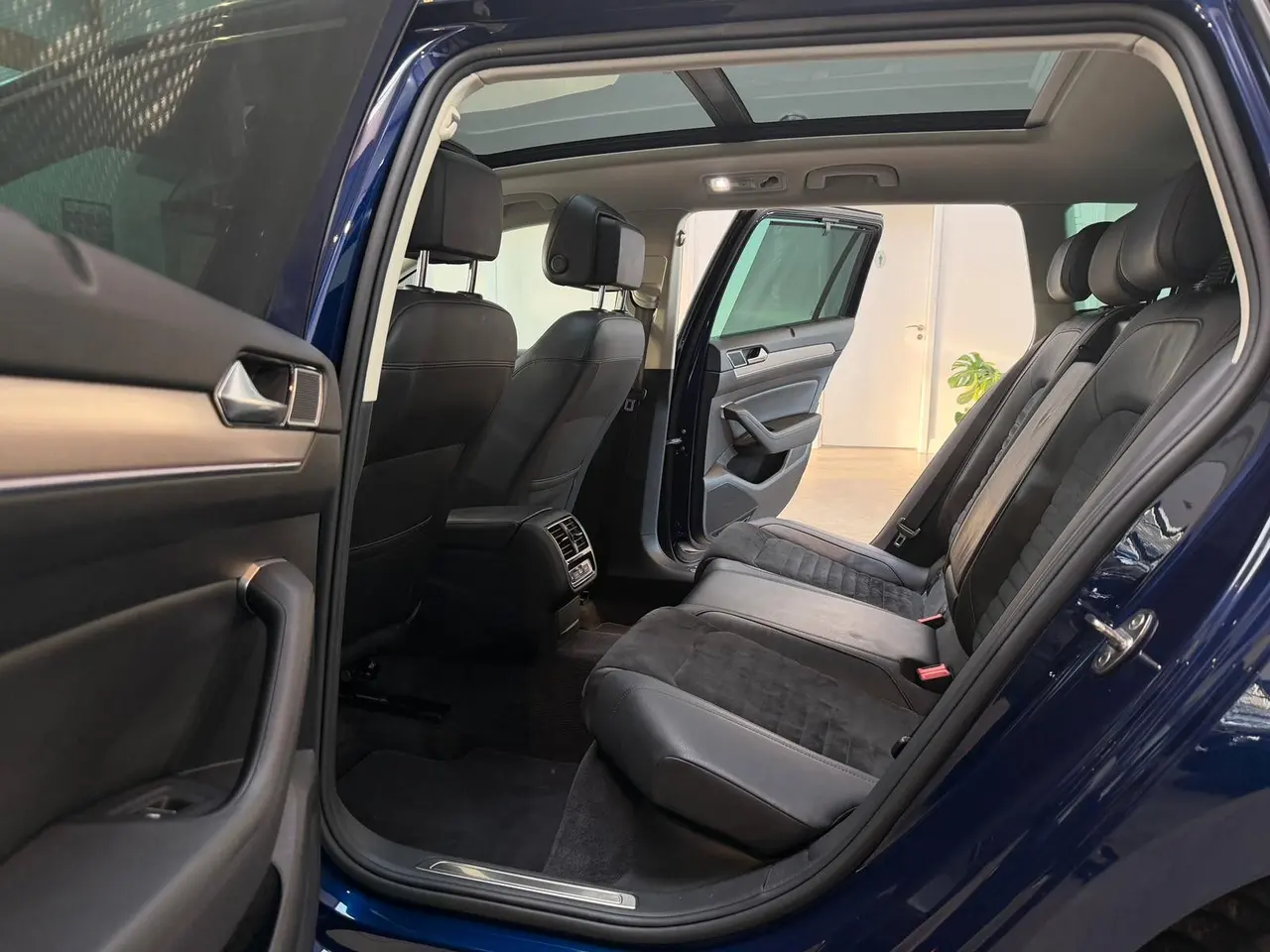 Volkswagen Passat Variant 2.0 TDI BMT, Bild 12 von 40