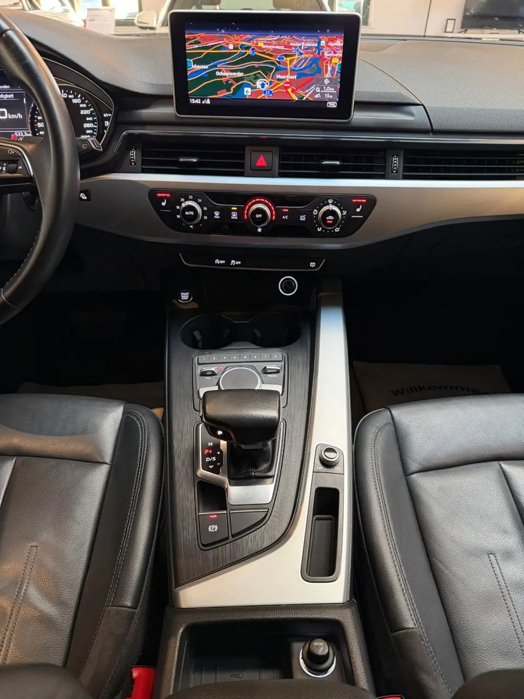 Audi A4 Avant 2.0 TDI – Bild 12 von 32